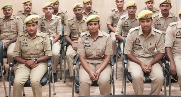 पन्द्रह आरक्षी बने उपनिरीक्षक 