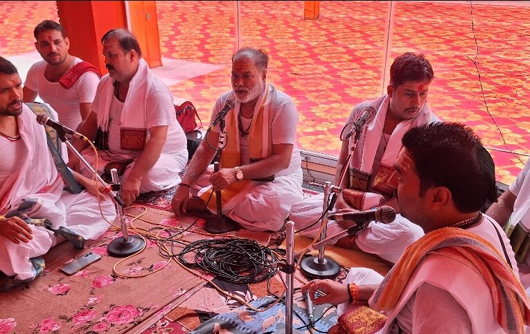 आहार, विहार और विचार के परिष्करण का समय है चातुर्मास : स्वामी भवानीनन्दन यति