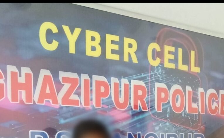 खोये मोबाइल वापस पाकर खिले धारकों के चेहरे