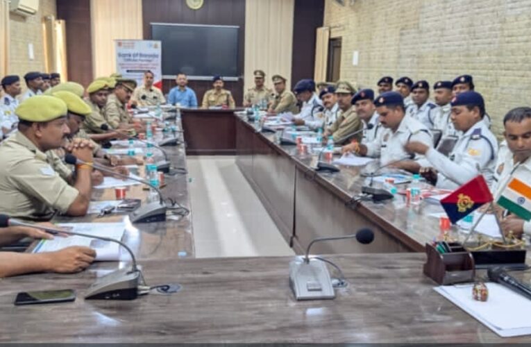 सड़क हादसों में जीवन बचाने के लिए पुलिसकर्मियों को दिया प्राथमिक उपचार का प्रशिक्षण