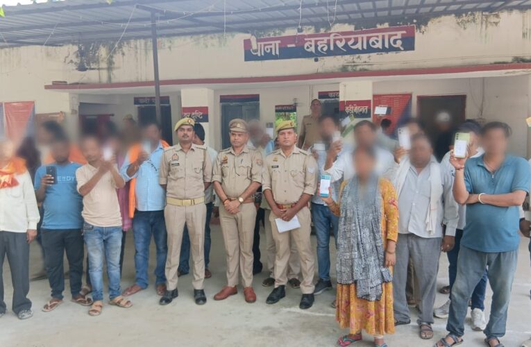 गुमशुदा मोबाइल वापस पाकर खिले मोबाइल धारकों के चेहरे 