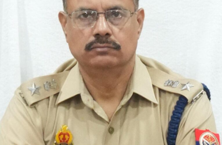 नवागत कप्तान ने किया पुलिस कार्यालय का निरीक्षण