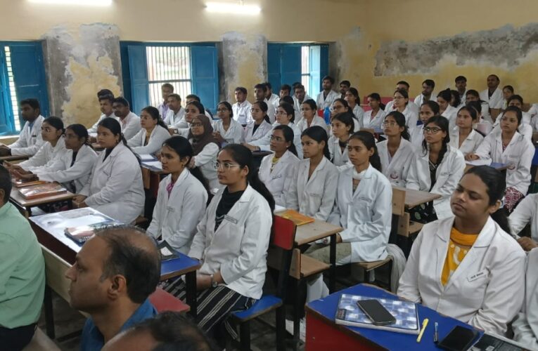 हृदयाघात के लक्षण और बचाव पर विशेषज्ञों ने दी जानकारी 